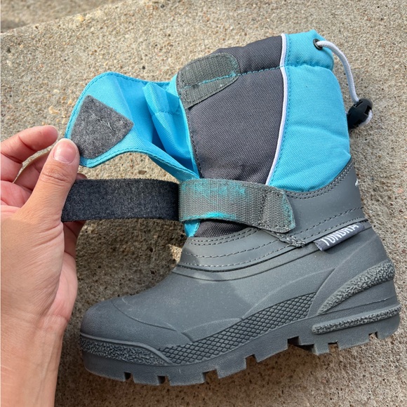 Tundra Snow Boots - Picture 3 of 9